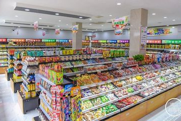 在超市卖什么零食好卖呢