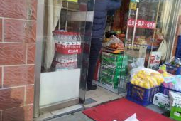 楼下超市可以买什么烟