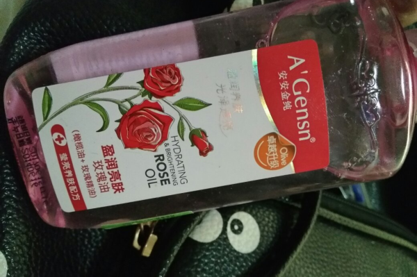 超市卖玫瑰精油吗