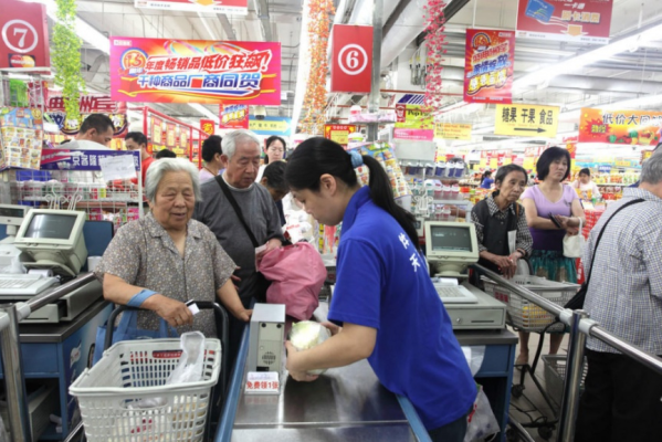 中国什么超市人多