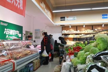 济南哪里有利群超市