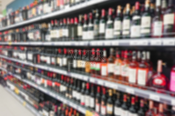 如何在超市选白兰地好的