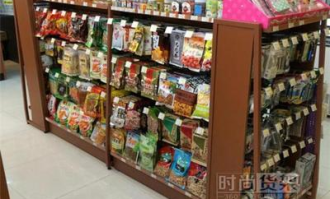 超市休闲区的摆放