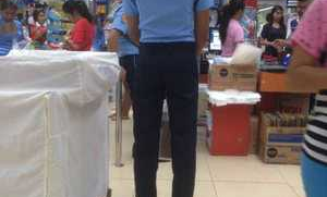 超市保安穿什么服装
