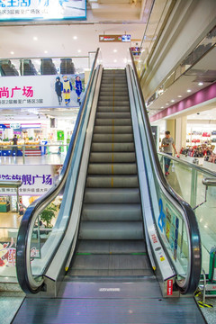 开超市的帝君叫什么