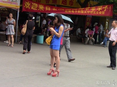贵州超市美女多吗