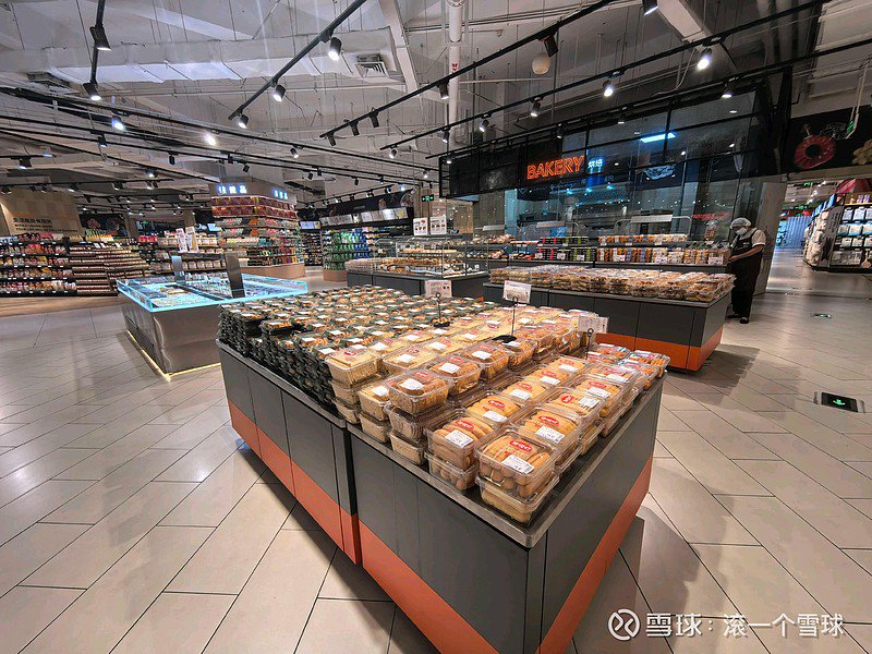 超市如何陈列面包店装修