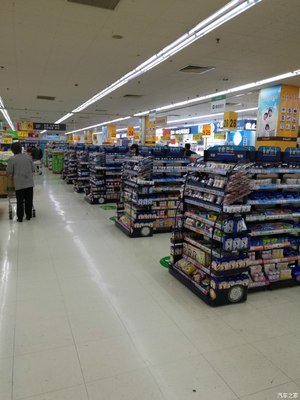 宝山哪里超市开了最早呢